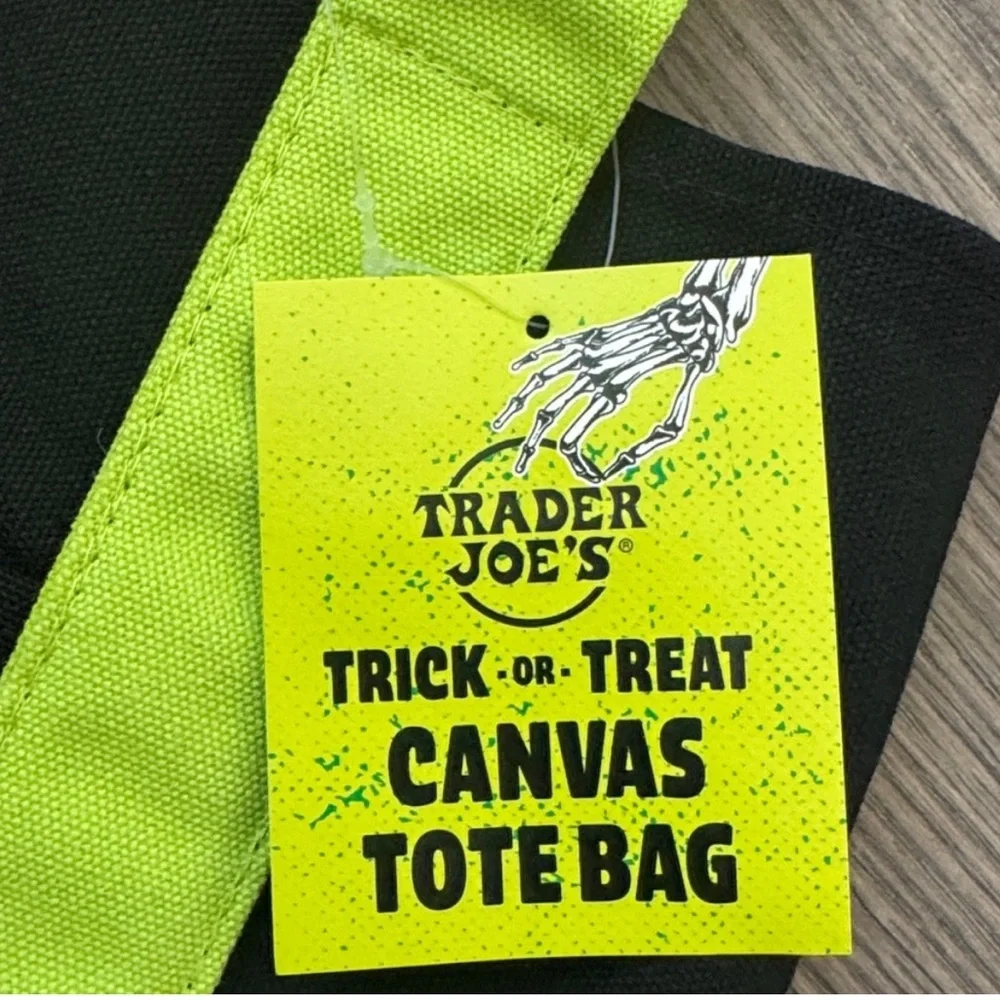 Trader Joes Mini Trick or Treat Canvas Tote Bag TJs Halloween Purple Green NEW - Picture 3 of 6